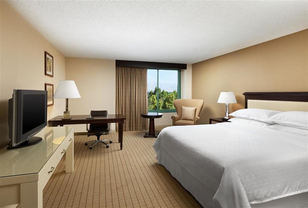 Sheraton San Jose Milpitas Pokoj fotografie